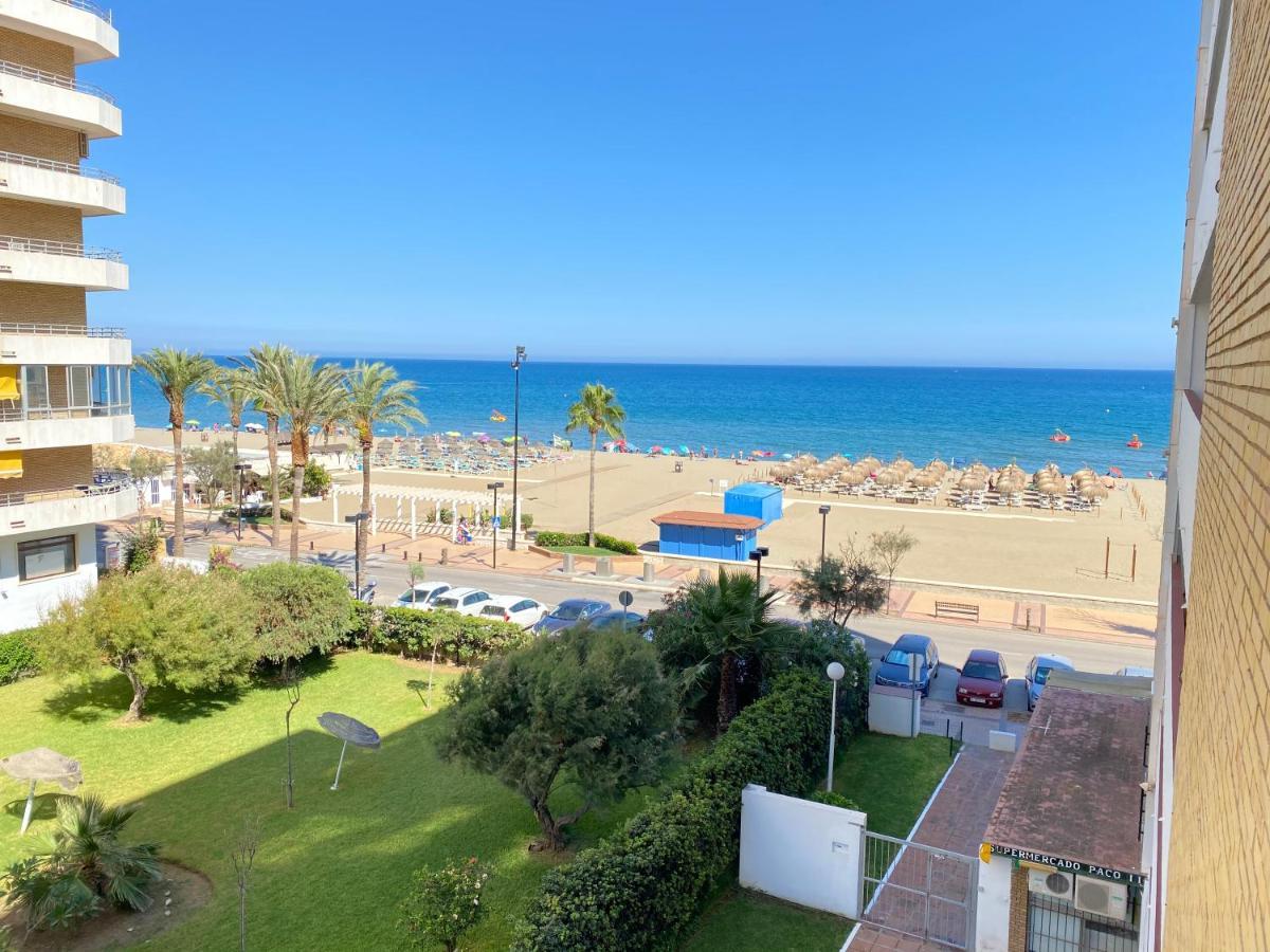 Modern 1 Bedroom Seaside Apartment With Pool フエンヒロラ エクステリア 写真